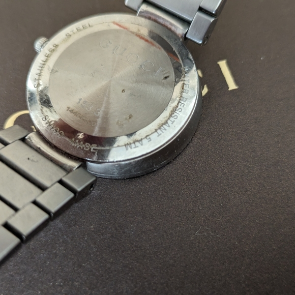 Stainless steel interlocking Gucci watch - Picture 3 of 4
